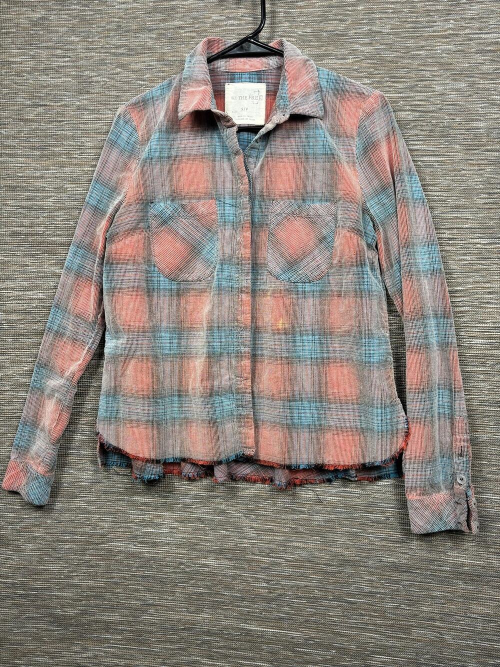 We The Free Shirt Womens Small Pink Blue Plaid Button Up Frayed Hem Lightweight
